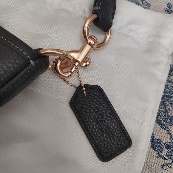 Coach Laurel Black Shoulder Bag - Picture 9 of 12